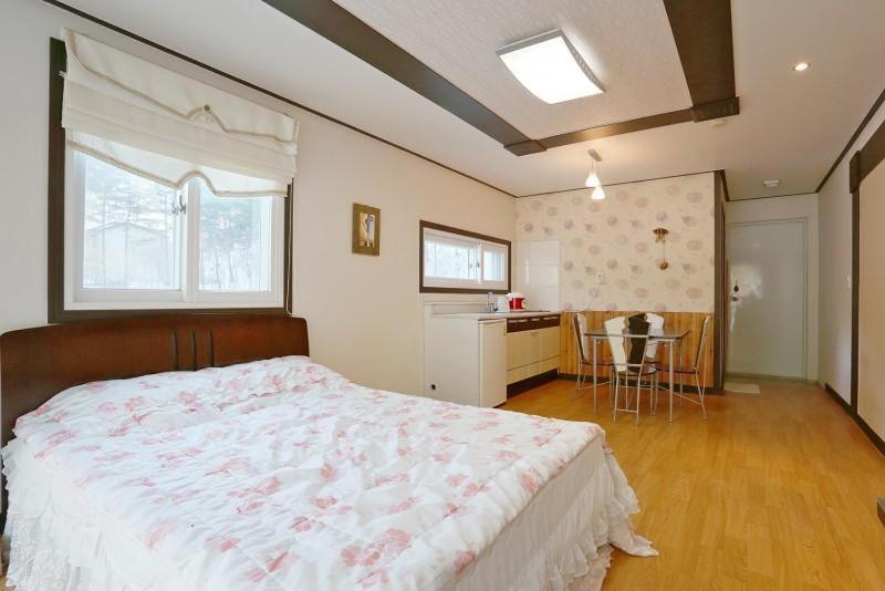 Blue Sky Milky Way Pension Янгянг Екстериор снимка